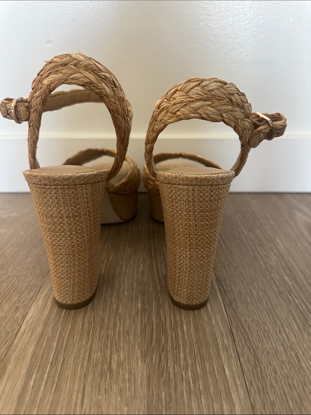 Marc Fisher Platform Heel Sandals Size 8 - Picture 3 of 8